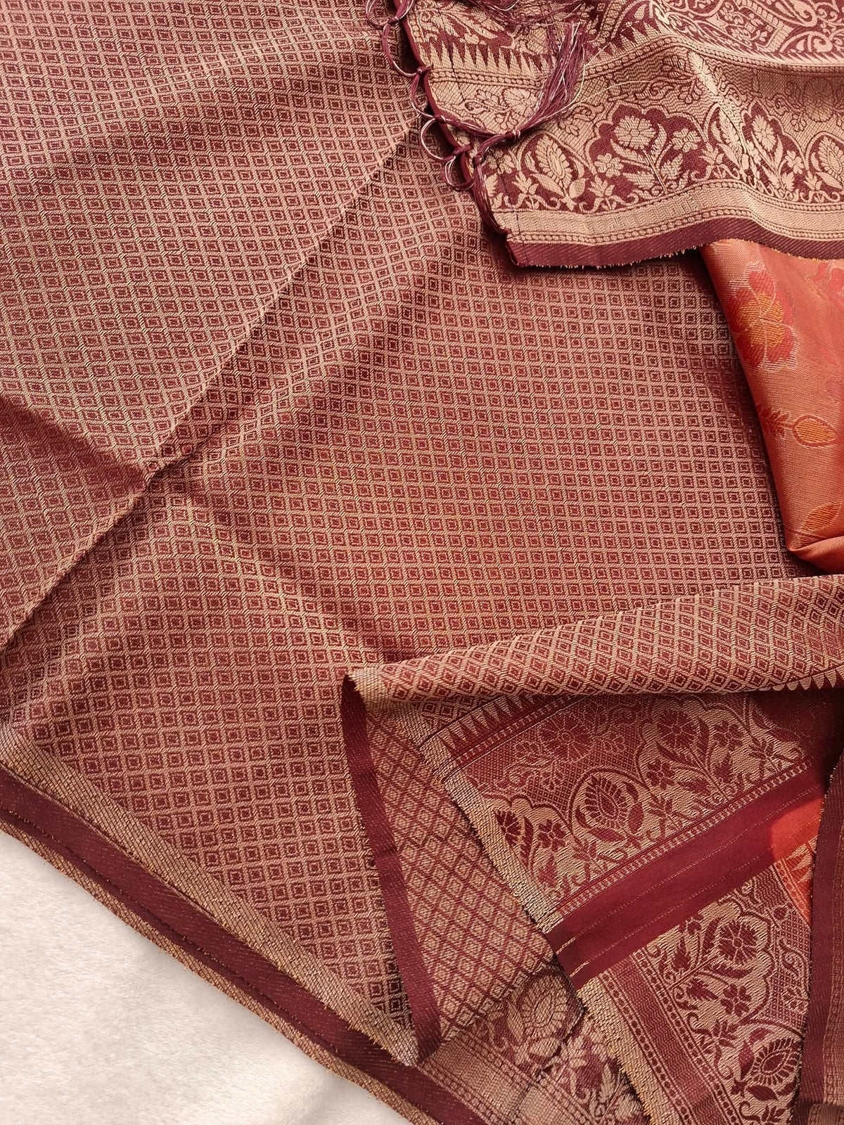 Soft Silk Banarasi Style Saree with All-Over Floral Jacquard Weave & Rich Pallu (6.30m) | Rose Gold & Wine Maroon Contrast Saree with Unstitched Blouse Piece