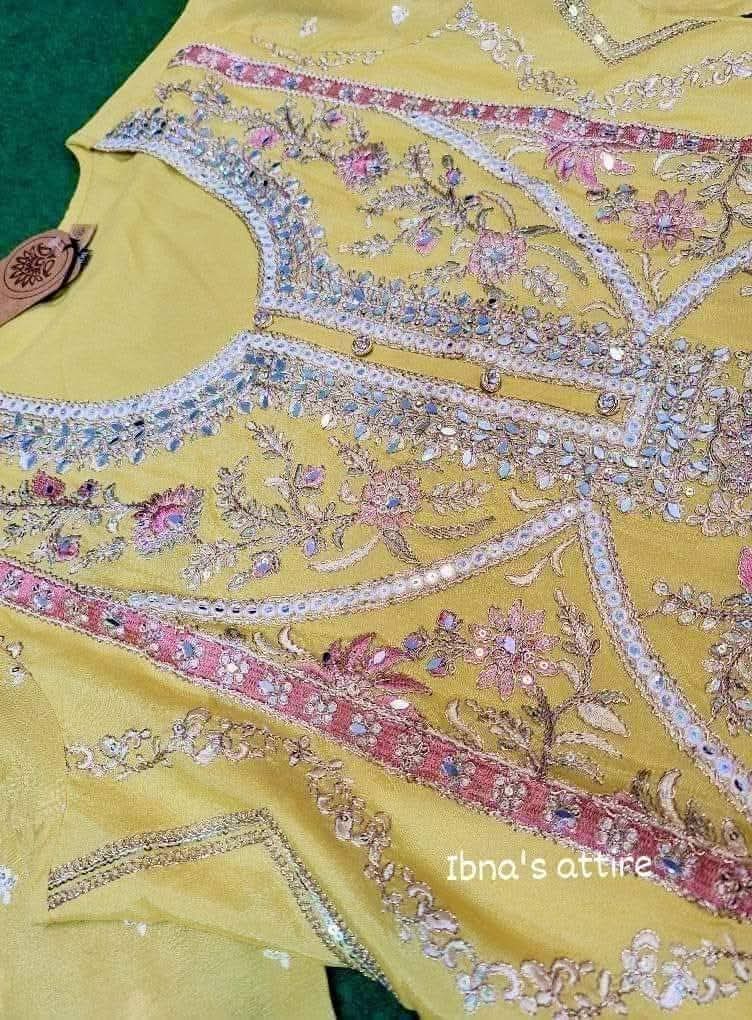 Party Three piece suit - Yellow