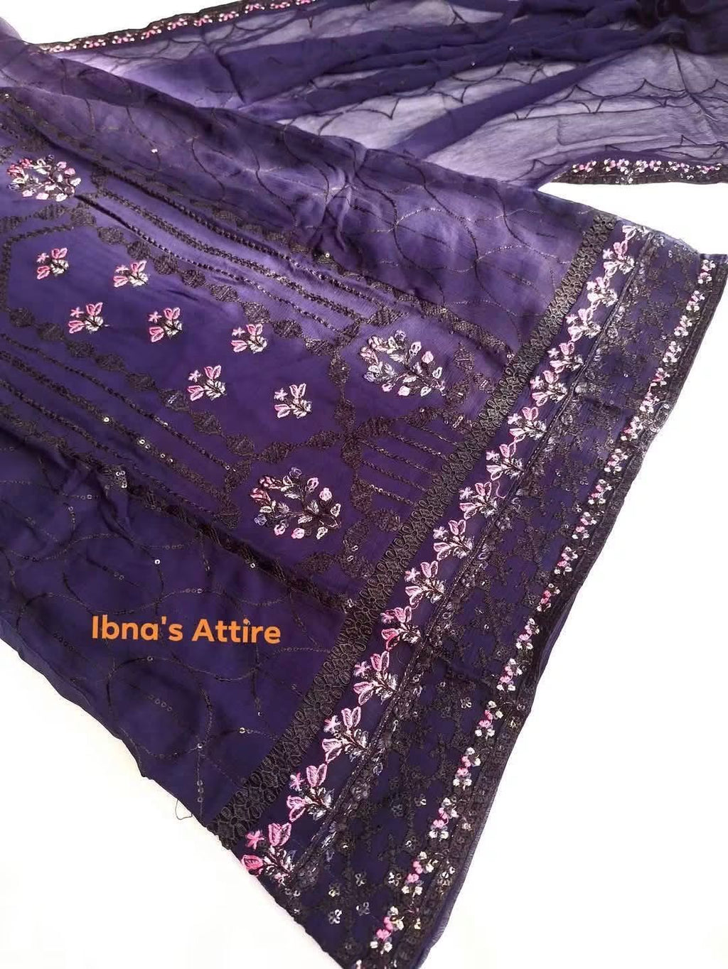 Aghanoor Pakistani Chiffon Heavy Embroidered & Handworked 3-Piece Suit with Sequins and Zardoji (Size 40)