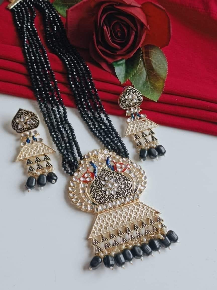 Kundan crystal set - black