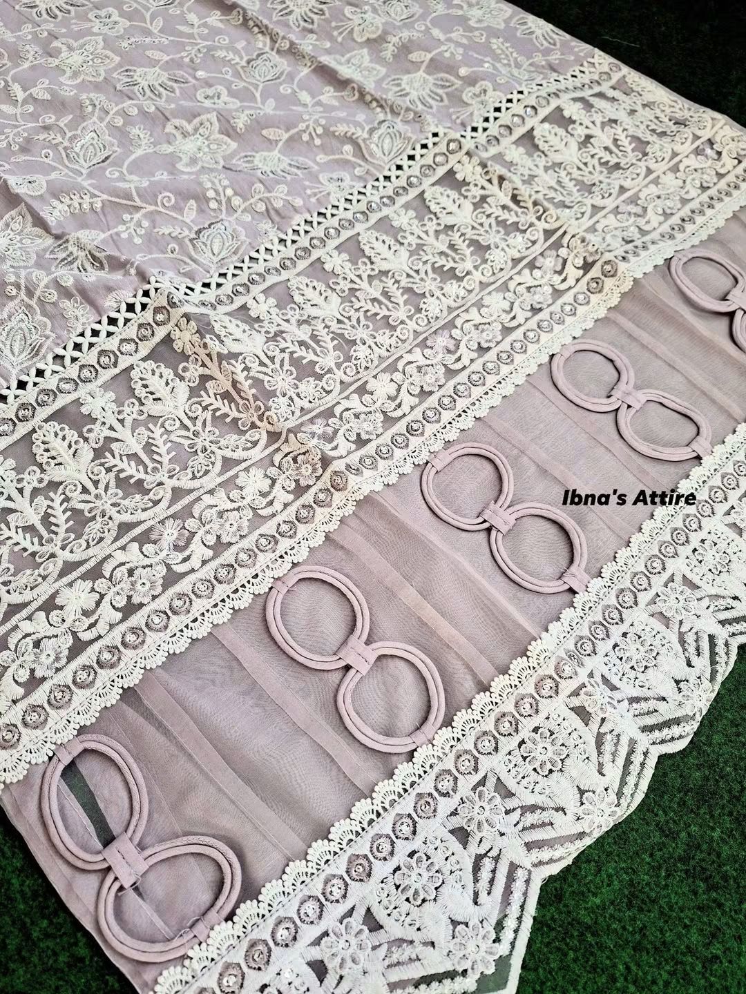 Gul Adhar Soft Lilac Color Luxury Pakistani Slub Lawn Chikankari 3-Piece Suit (Size-48)