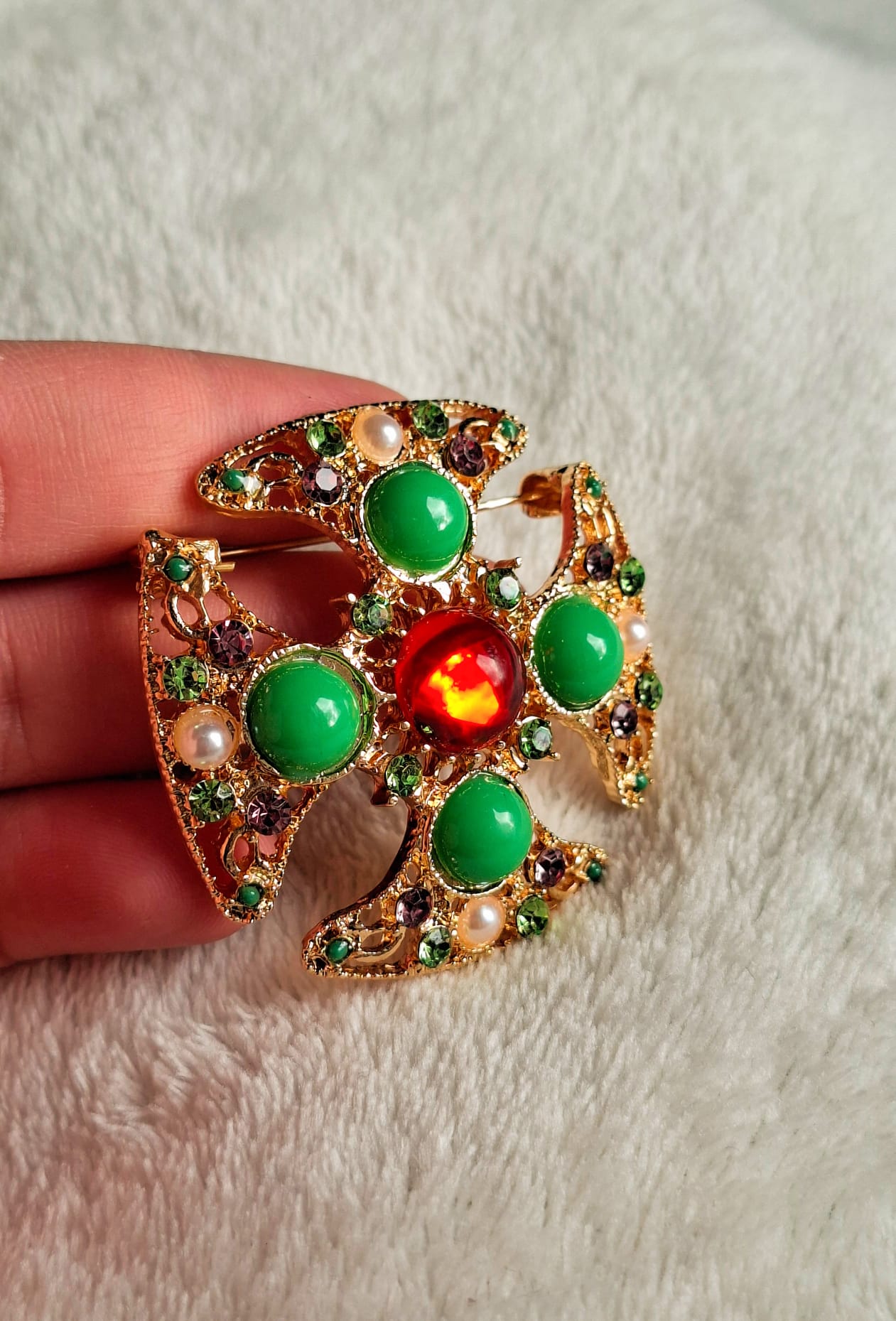 Brooch- green/ orange