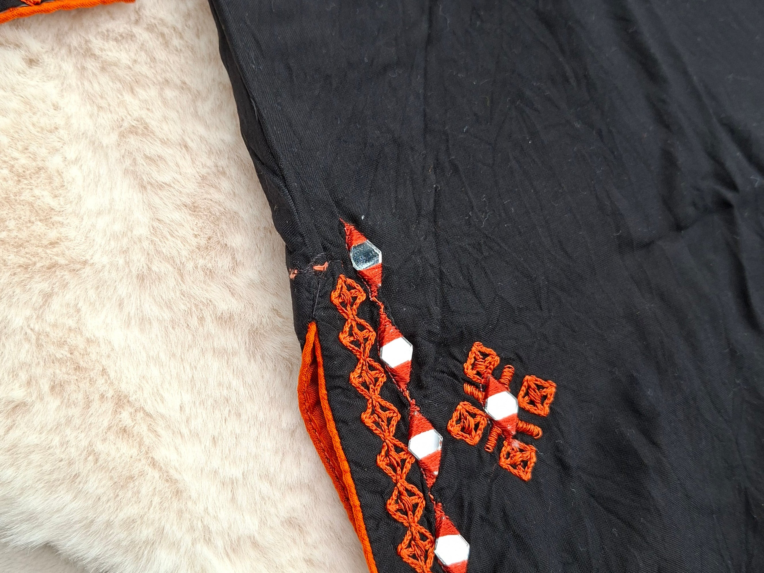 Embroidered linen summer friendly staright kurta