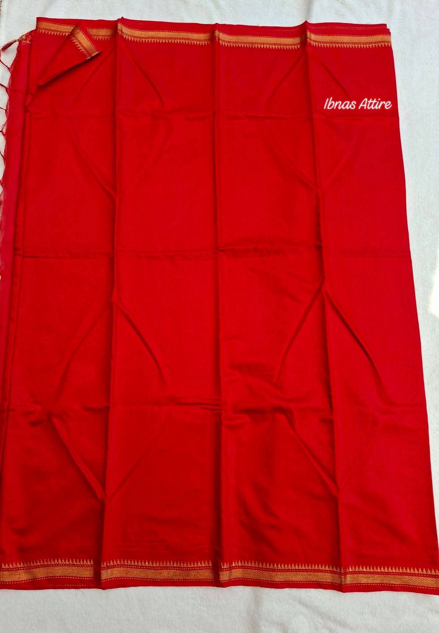 Exclusive Red Mangalgiri Silk Saree with Zari Border & Blouse Piece.