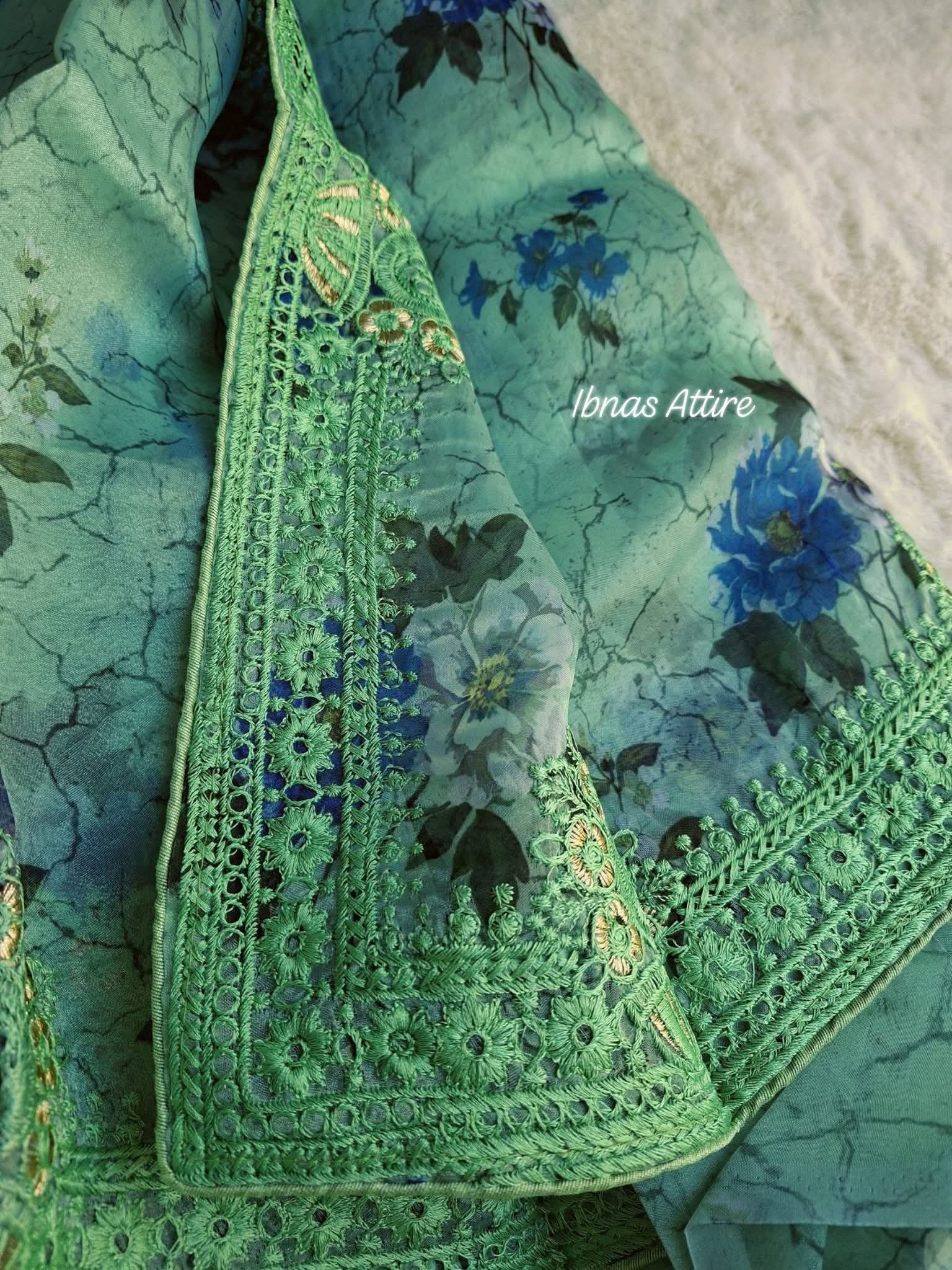 Digital Printed Organza Silk Saree with Viscose Thread Work & Banglori Silk Blouse