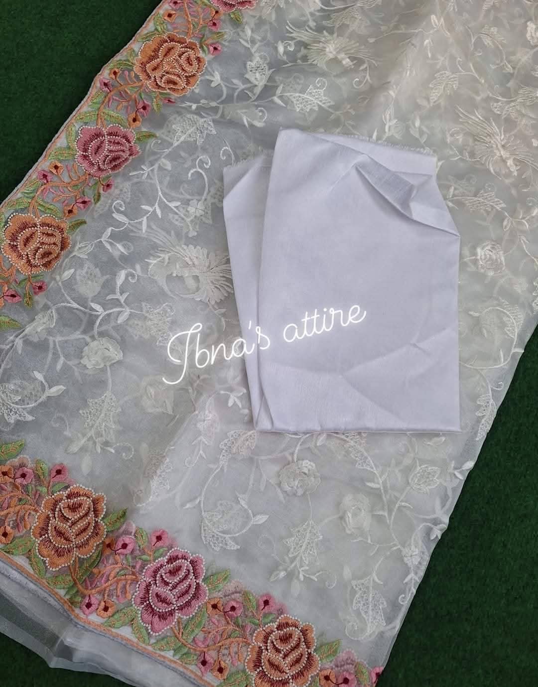 Organza-Partysaree mit Blumenmuster