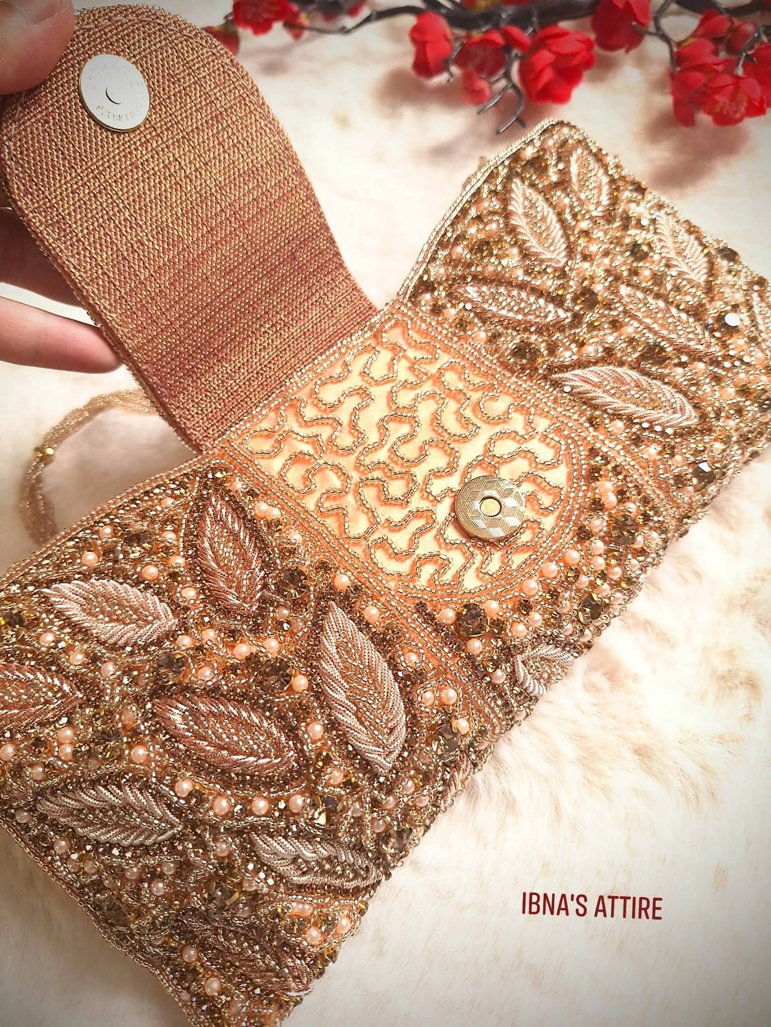 Party clutch