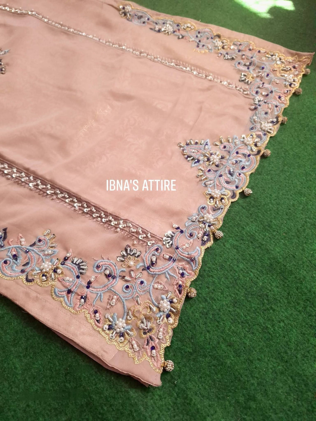 Luxury Pret Pakistani Chiffon Hand-Embellished 3-Piece Suit | Dusty Pink Banarsi Katan Designer Festive Wear (Size-42)
