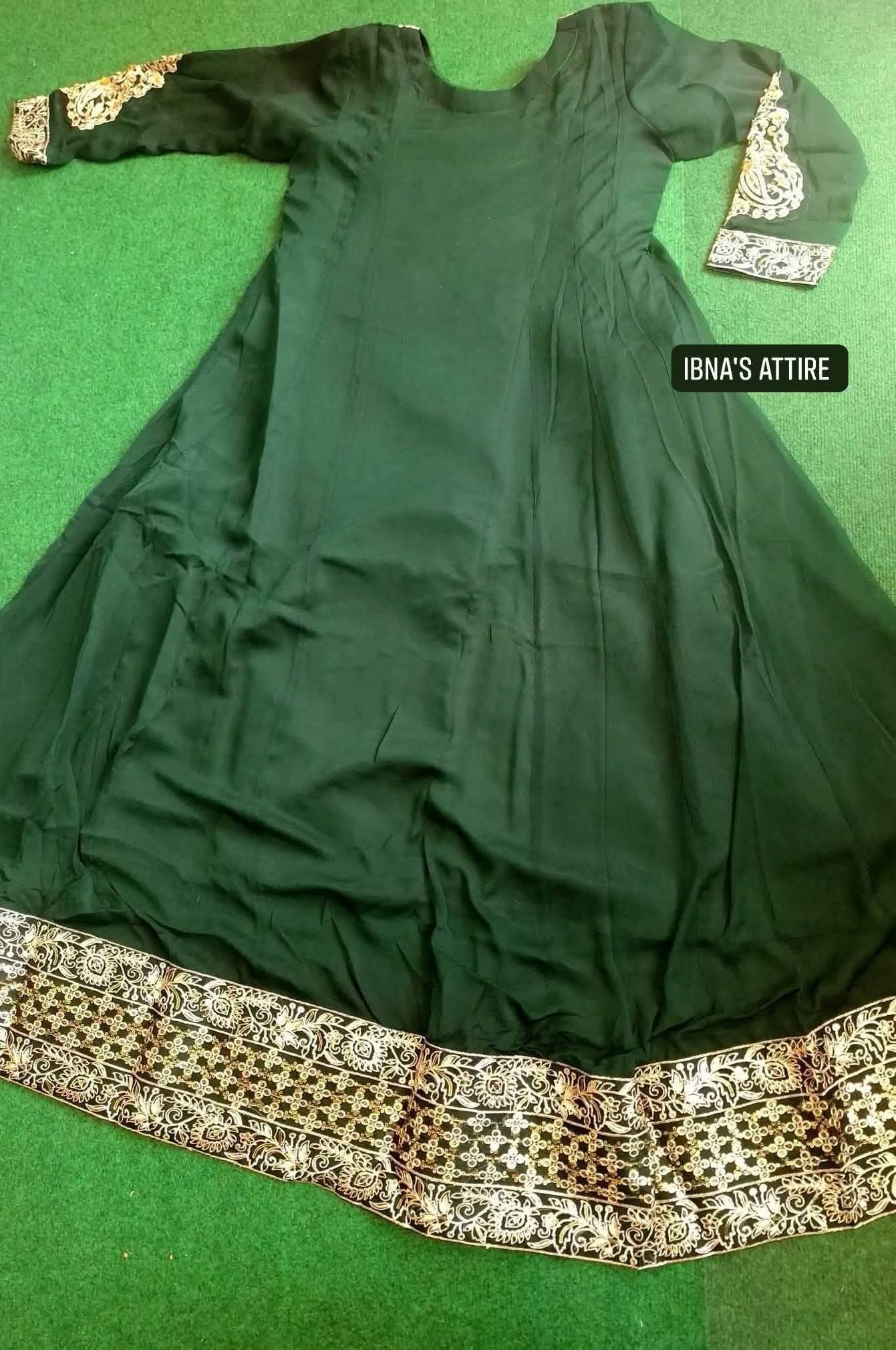 Party gown - bottle green