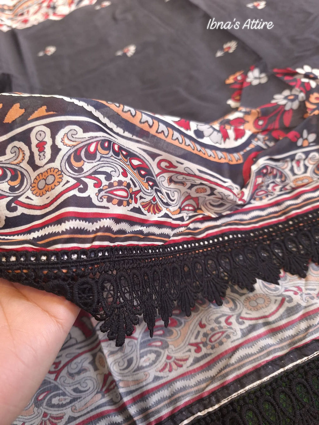 Pakistani Lawn Three piece suit - Lawn