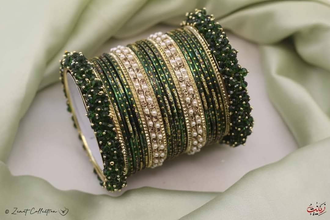 Polki pangles set- Green