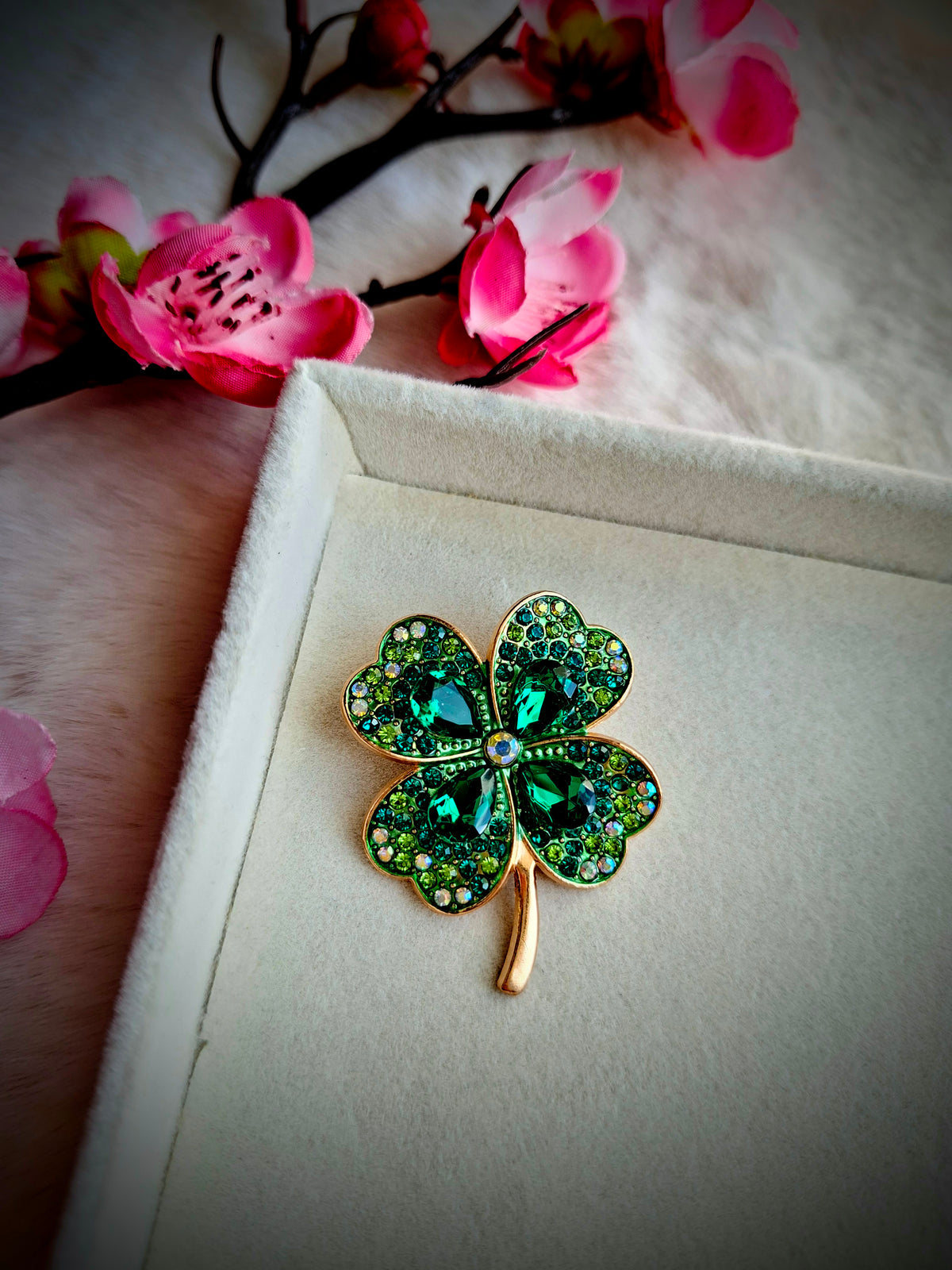 Brooch- Green