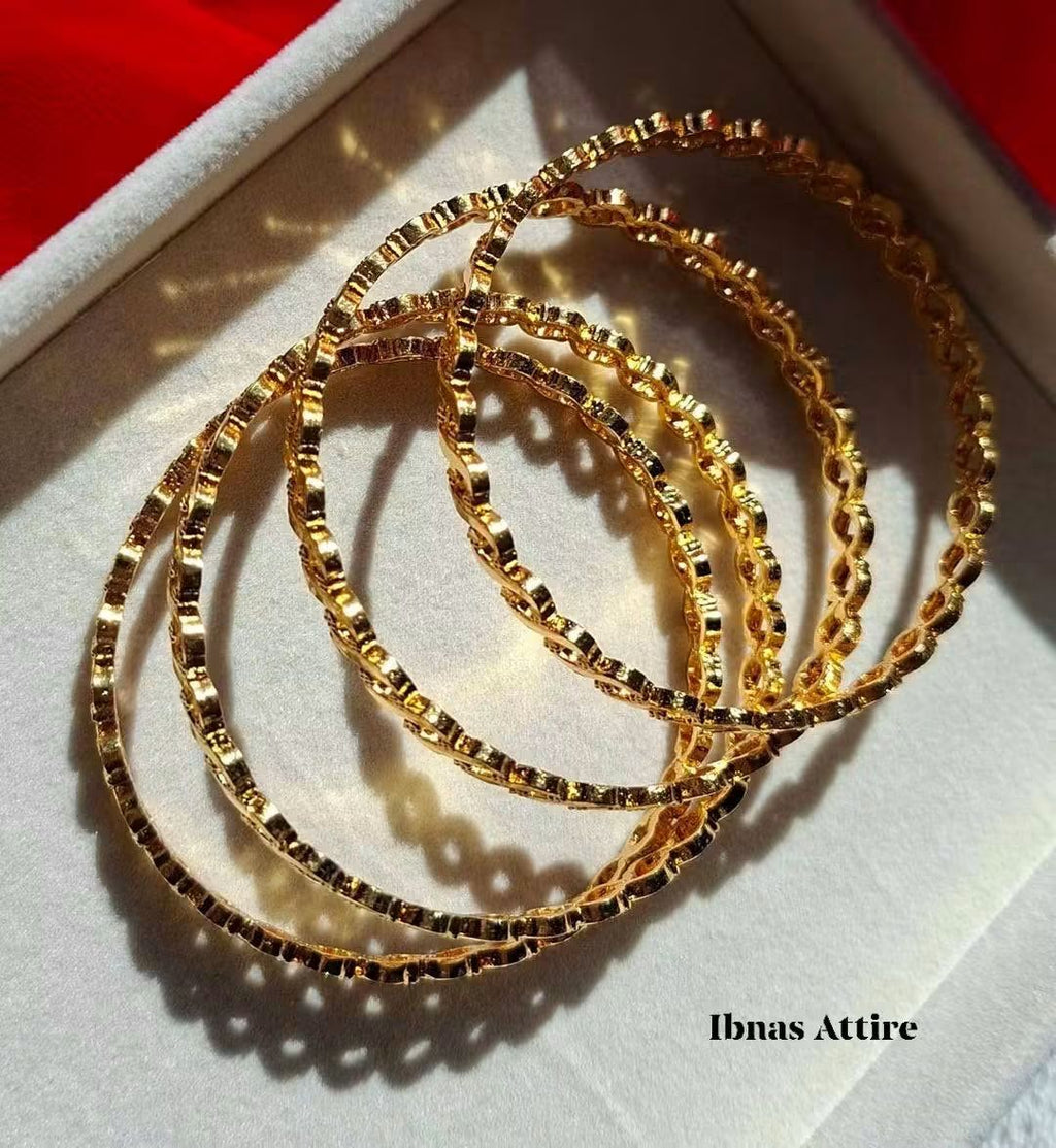 Gold Plated Traditional Interlocking Wave Bangles | 4-Piece Set (Size 2.6)