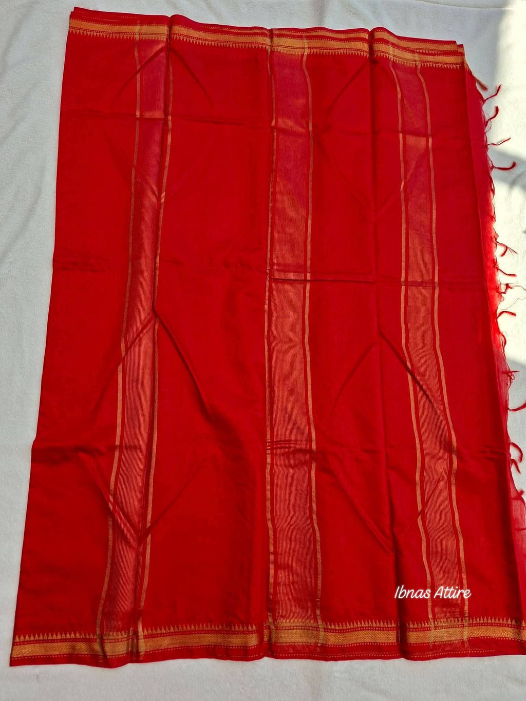 A mangalgiri red pure cotton saree on a white background.