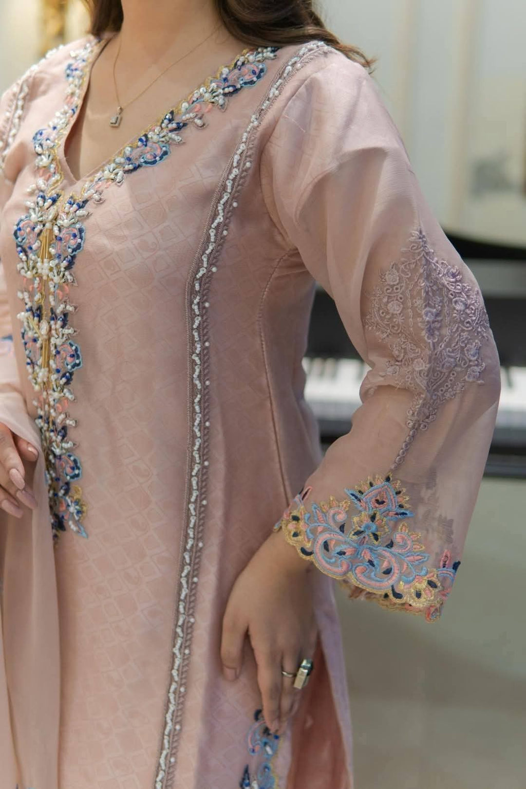 Luxury Pret Pakistani Chiffon Hand-Embellished 3-Piece Suit | Dusty Pink Banarsi Katan Designer Festive Wear (Size-42)